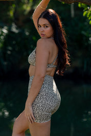 TORI TWIST SPORTS CROP